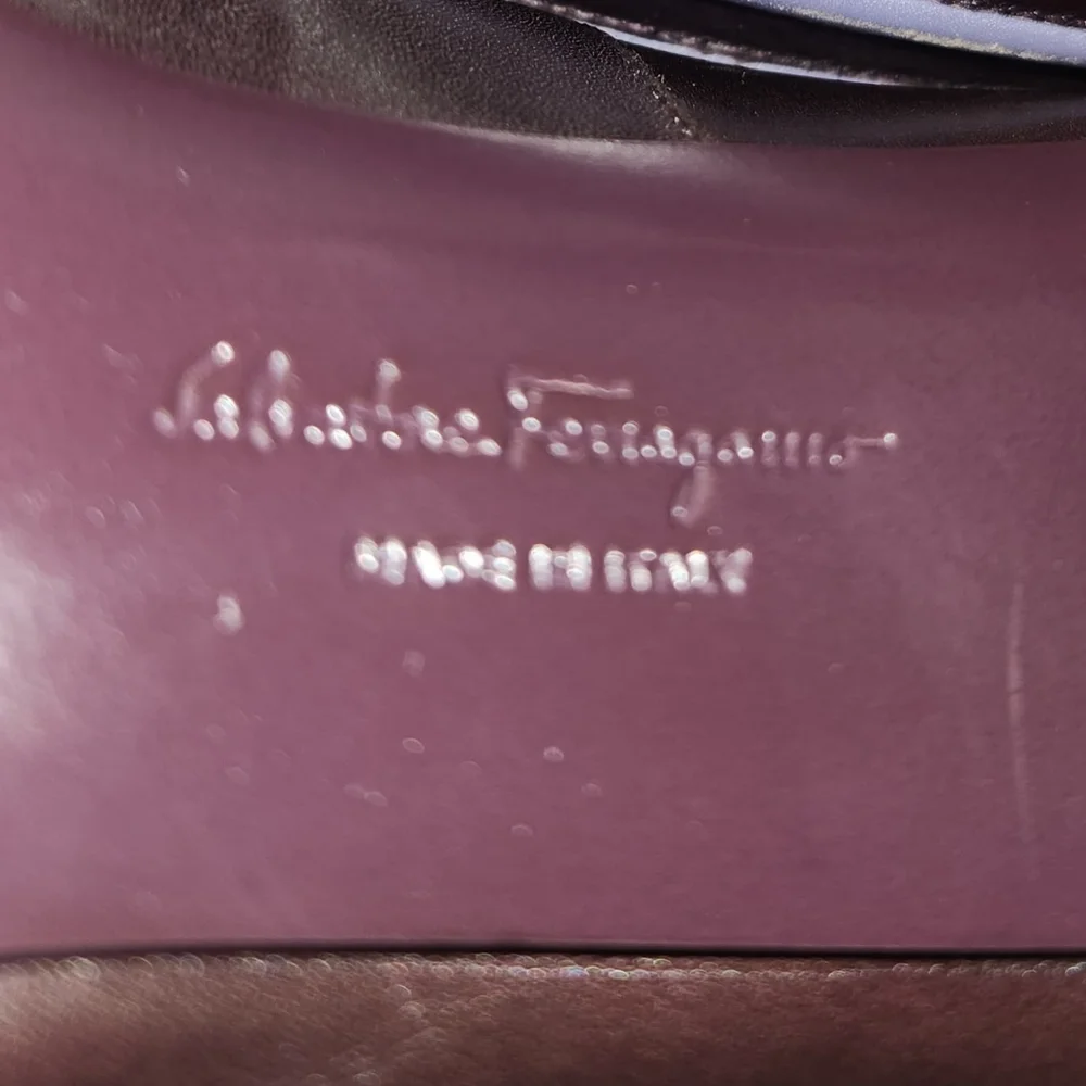 Salvatore Ferragamo tall boots - Picture 6 of 13